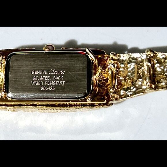 10k Gold Geneve Nugget Watch - Picture 5 of 15